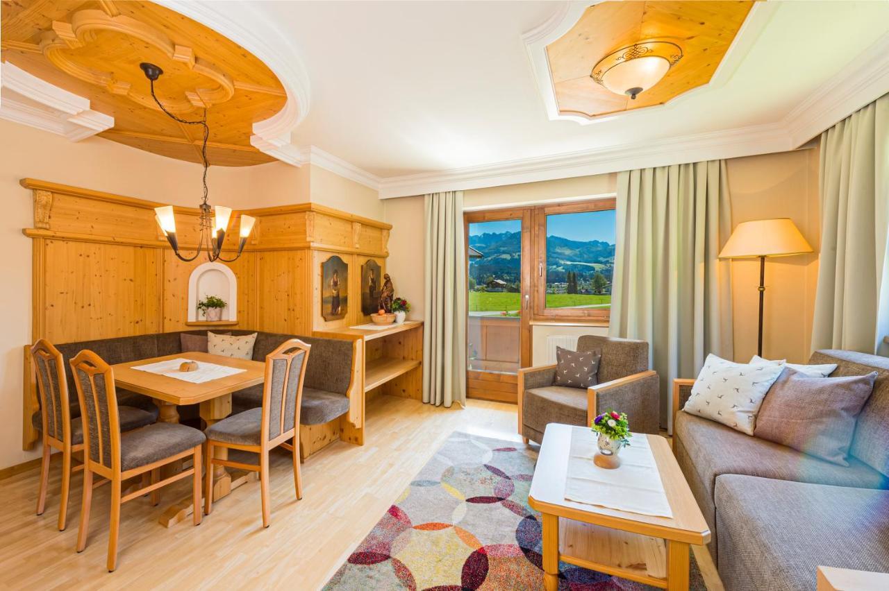Apartments Tirolerhaus Kossen Bagian luar foto