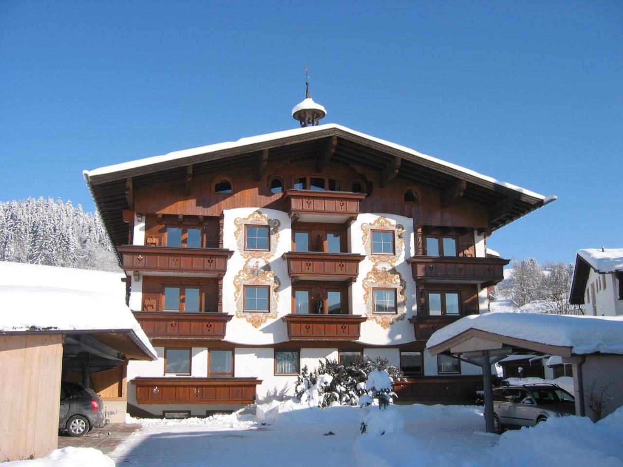Apartments Tirolerhaus Kossen Bagian luar foto